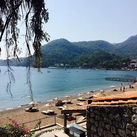 Pine Beach Boutique Semesteranläggning (resort) Turunç